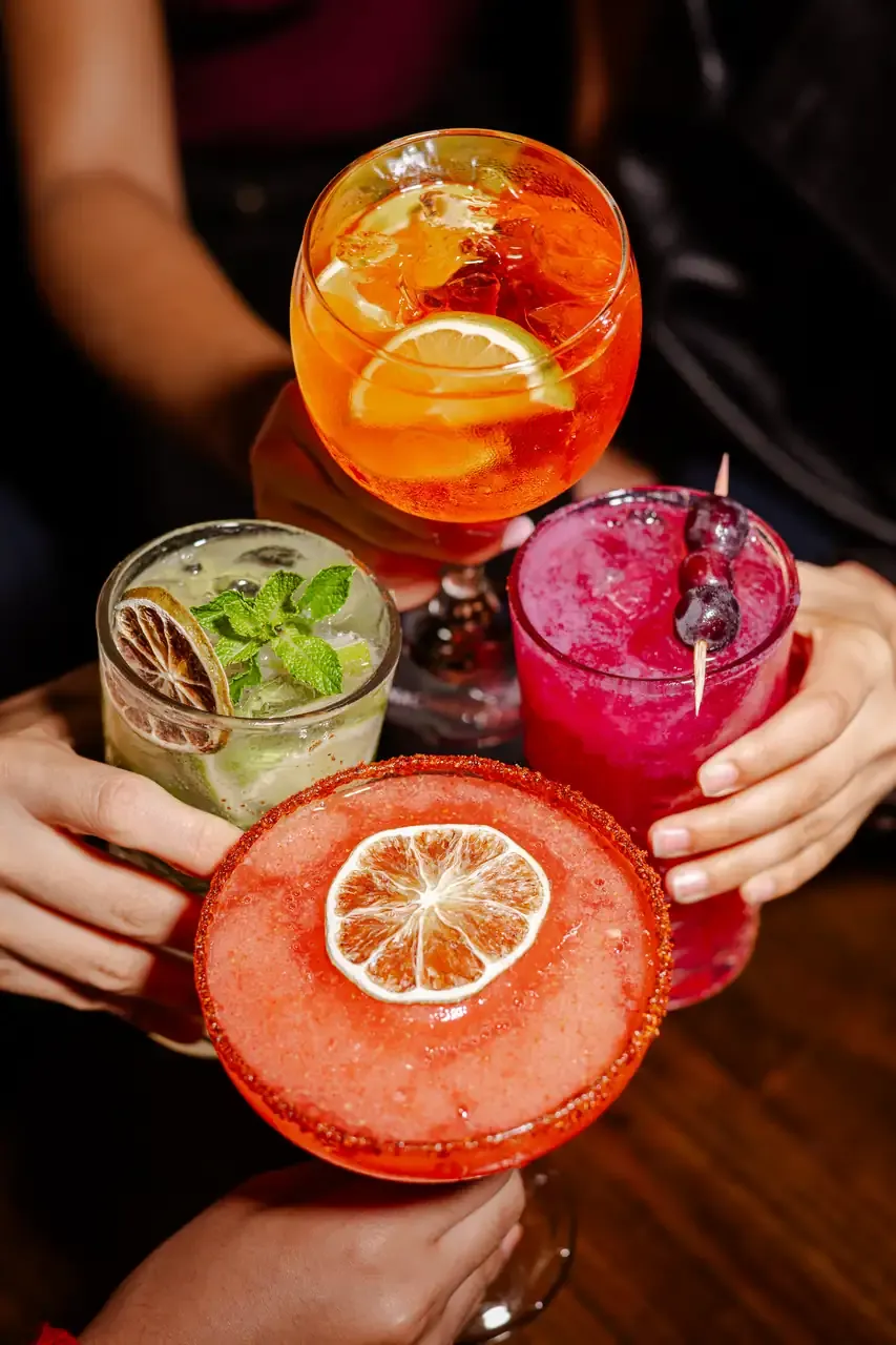 Gastronomía y bebidas de La Industria Bolera