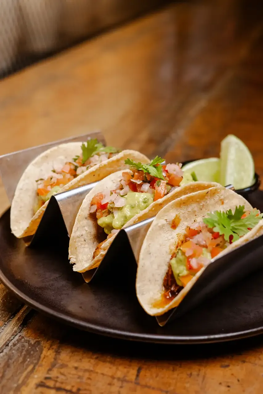 Gastronomía y bebidas de La Industria Bolera