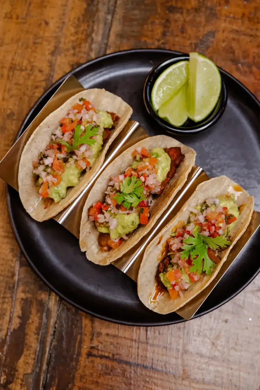 Gastronomía y bebidas de La Industria Bolera