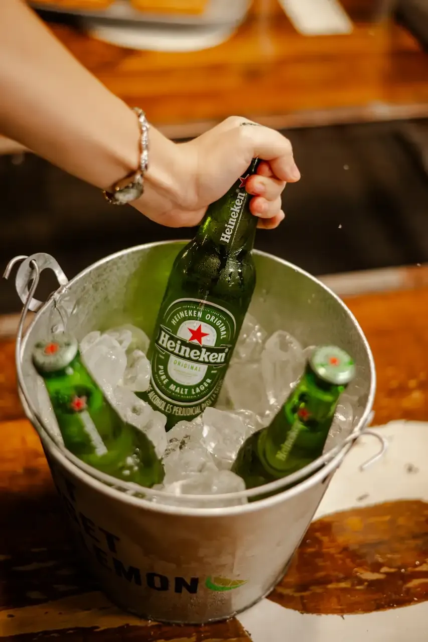 Gastronomía y bebidas de La Industria Bolera